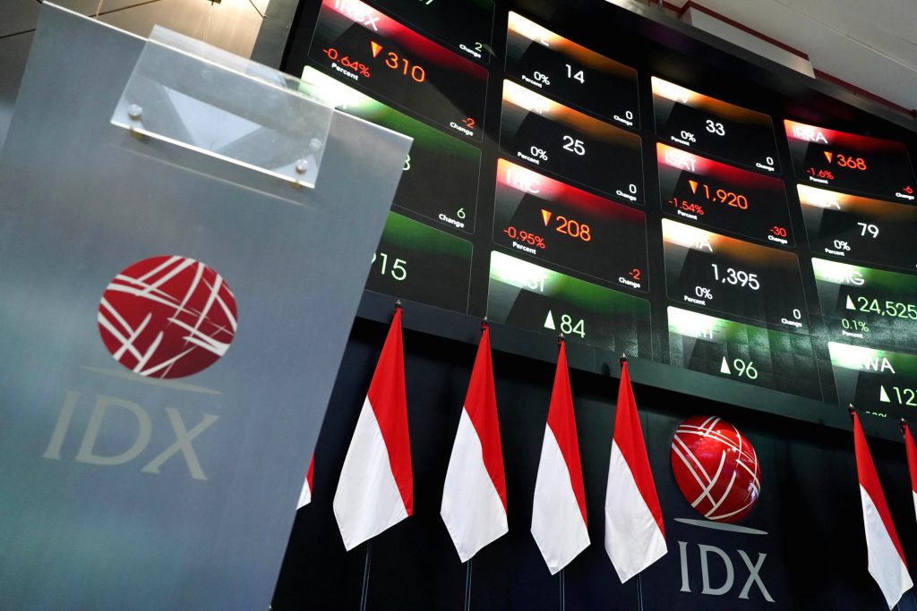 IHSG Dips 0.04% Today; ENRG, DSSA Stocks Plunge on Rp 5.22T IDX Trading