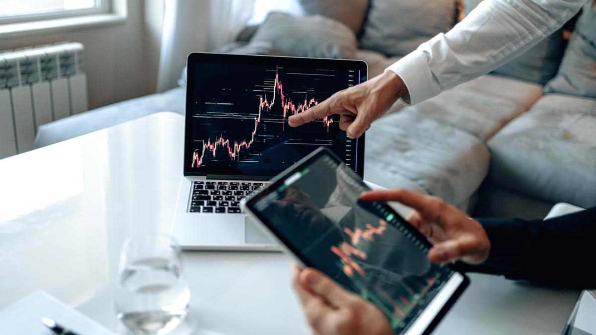 Stock Buybacks Explained: Why Companies Do Them, Investor Guide